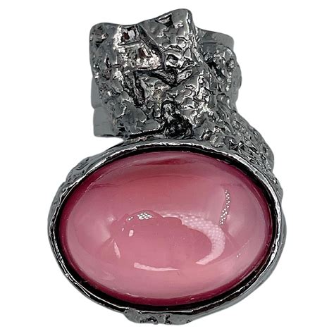 Arty crystal ring Yves Saint Laurent Pink size 7 ¼ US in Crystal